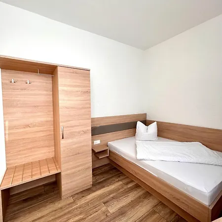Wiehenkrug Guest house *