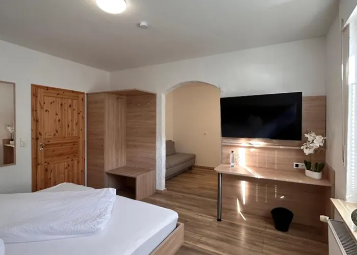 Wiehenkrug Gasthof 3*