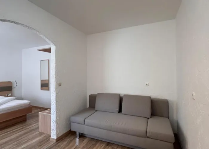 ゲストハウス Wiehenkrug 3*