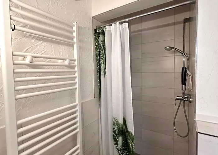 Wiehenkrug 3* リュベッケ